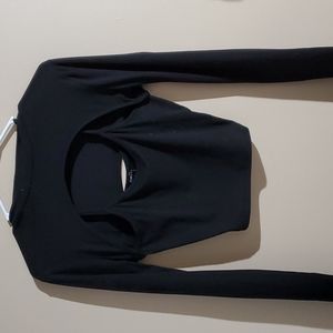 Ribbed Black 2pc crop top set.